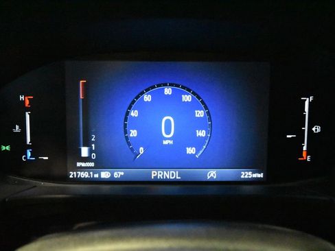 Used 2025 Ford Escape ST-Line Select image 19