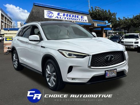 Used 2019 INFINITI QX50 Luxe w/ Cargo Package FWD image 10