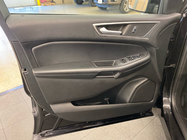 Used 2023 Ford Edge SEL w/ Convenience Package AWD/4WD image 14