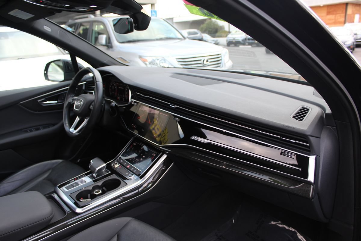 Used 2021 Audi Q7 2.0T Premium Plus w/ Executive Package AWD/4WD image 21