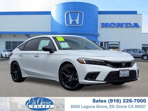 Used 2023 Honda Civic Sport image 1
