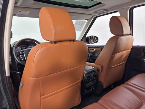 Used 2016 Land Rover LR4 HSE LUX image 37
