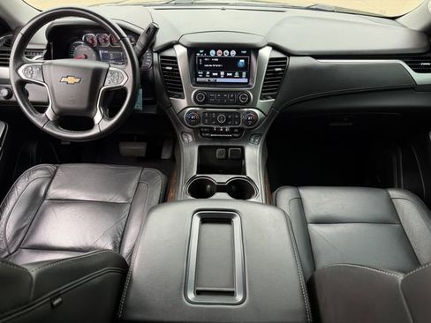 Used 2019 Chevrolet Suburban LT w/ Off-Road Package image 11