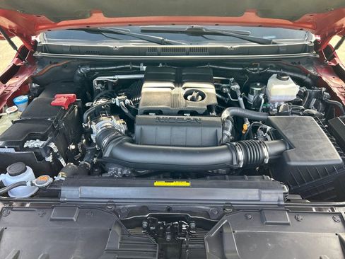 Used 2024 Nissan Frontier PRO-4X w/ Pro Convenience Package image 23