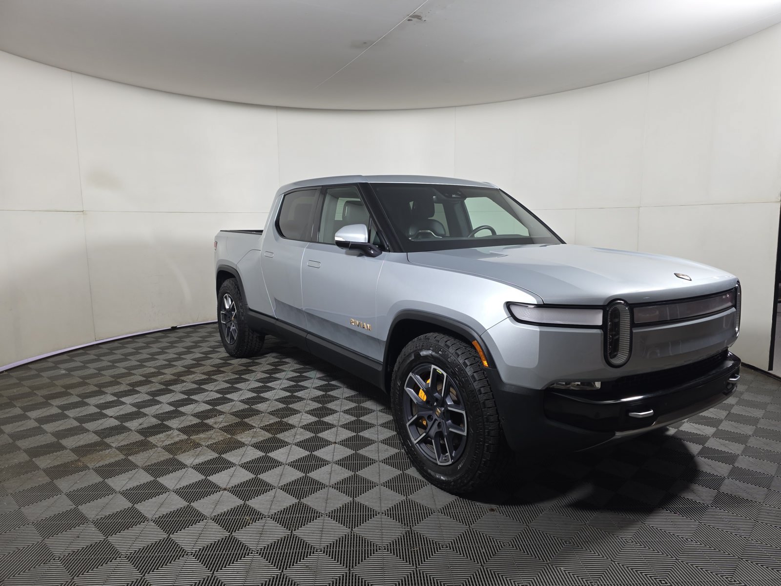 Used 2023 Rivian R1T Adventure Quad AWD/4WD image 7