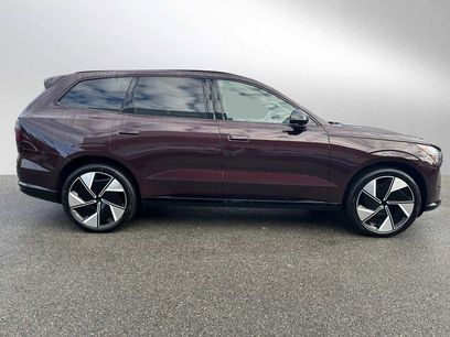 New 2025 Volvo EX90 Ultra w/ Protection Package Premier
