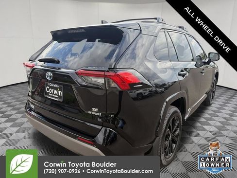 Used 2024 Toyota RAV4 SE w/ Convenience Package AWD/4WD image 8