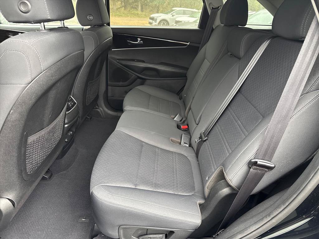 Used 2020 Kia Sorento LX w/ LX I4 Convenience Package AWD/4WD image 22