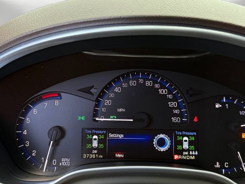 Used 2014 Cadillac SRX Luxury w/ Driver Awareness Package FWD image 21