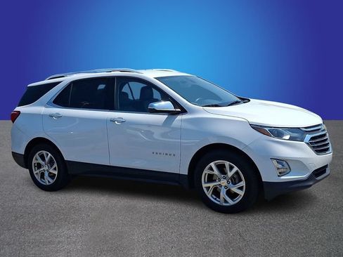Used 2018 Chevrolet Equinox Premier FWD image 4