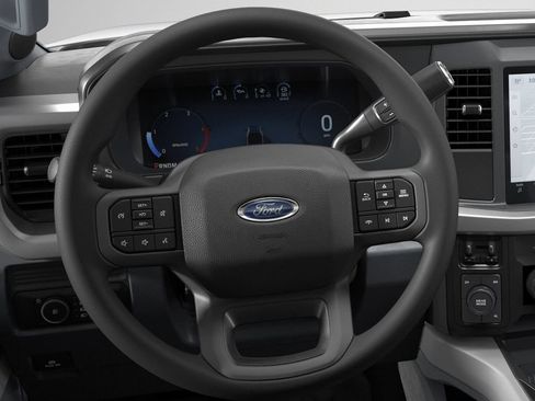 New 2026 Ford F250 XLT w/ XLT Premium Package AWD/4WD image 9