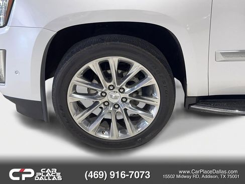 Used 2019 Cadillac Escalade Luxury RWD image 50