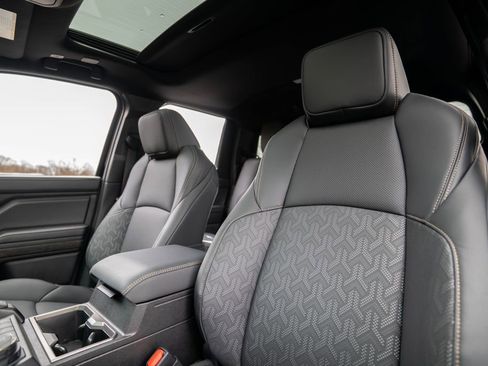 New 2026 Toyota Tacoma Limited w/ Tow Tech Package image 6