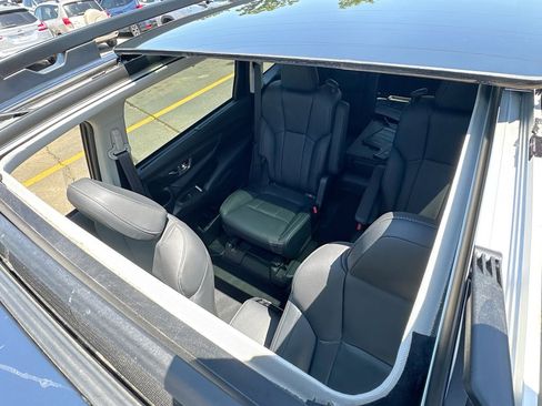 Used 2023 Subaru Ascent Limited w/ Technology Package AWD/4WD image 26