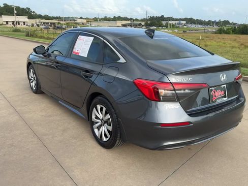 Used 2023 Honda Civic LX image 7