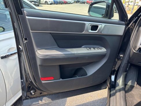 Used 2026 Hyundai Santa Fe SEL FWD image 18