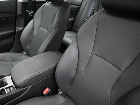 Used 2025 Honda Accord EX-L image 18