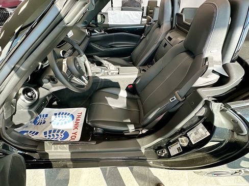 New 2025 MAZDA MX-5 Miata Grand Touring w/ Weather Package image 25