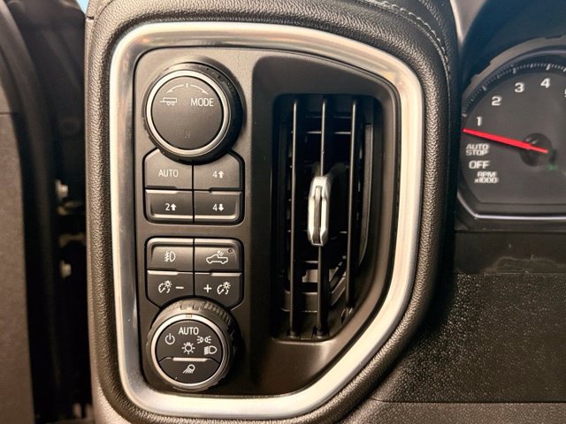 Used 2021 Chevrolet Silverado 1500 LT Trail Boss w/ Convenience Package II AWD/4WD image 20
