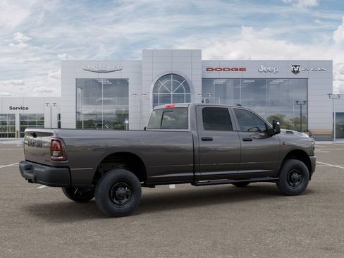 New 2026 RAM 2500 Tradesman AWD/4WD image 4