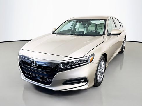 Used 2019 Honda Accord LX image 4