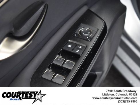 Used 2023 Lexus ES 350 w/ Accessory Package (Z2) image 8