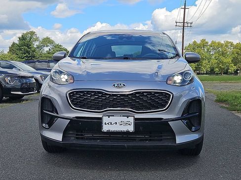 Used 2021 Kia Sportage LX FWD image 2