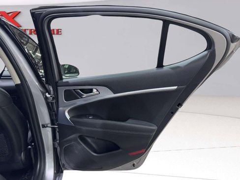 Used 2022 Genesis G70 2.0T w/ Prestige Package image 47