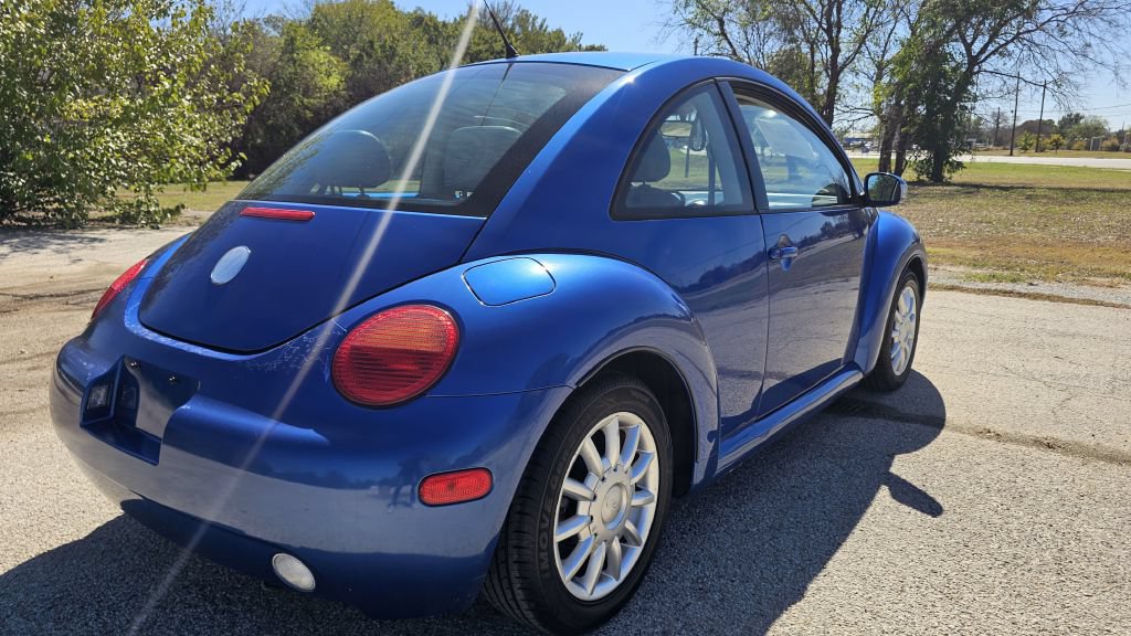 Used 2004 Volkswagen Beetle GLS FWD image 3
