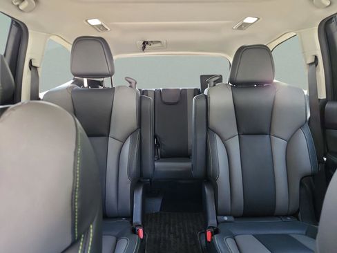 Used 2023 Subaru Ascent Onyx Edition Limited image 18