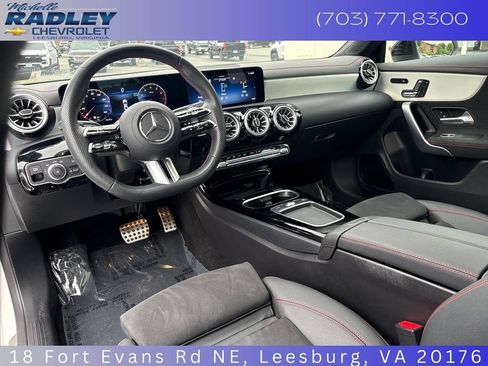 Used 2025 Mercedes-Benz CLA 250 4MATIC image 15