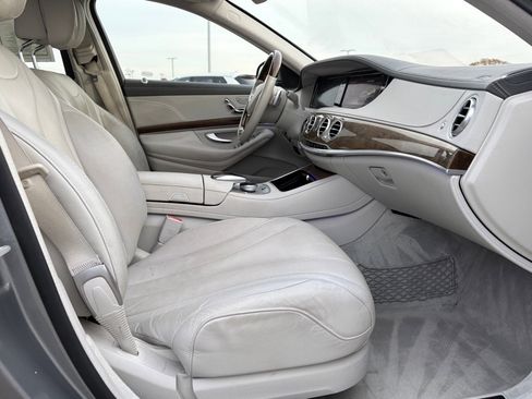 Used 2015 Mercedes-Benz S 550 Sedan image 38