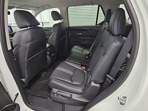 New 2025 Honda Pilot EX-L image 30