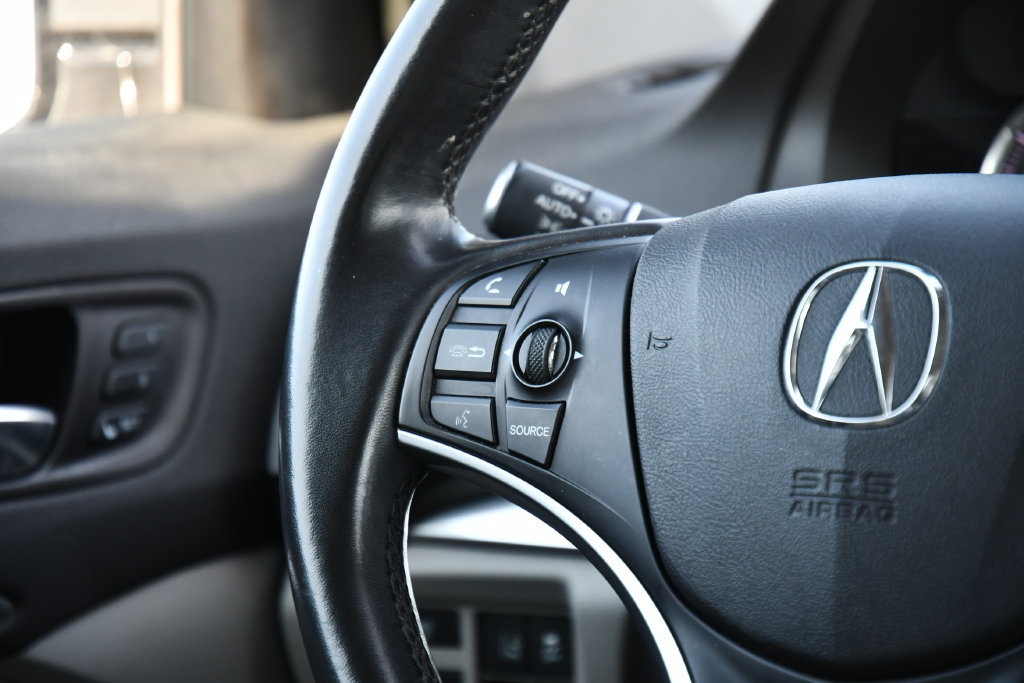 Used 2018 Acura MDX SH-AWD image 24