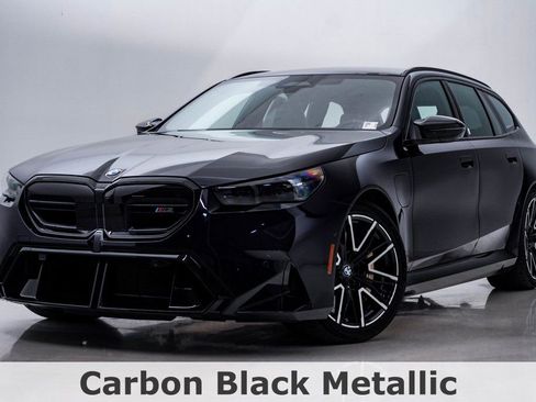 Used 2025 BMW M5 Touring w/ M Driver's Package image 1