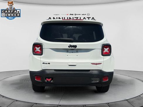 Used 2023 Jeep Renegade Trailhawk AWD/4WD image 4