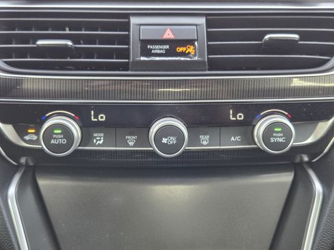 Used 2022 Honda Accord Sport image 15