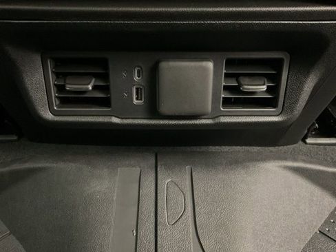 New 2025 Chevrolet Silverado 1500 LT w/ Convenience Package II image 28