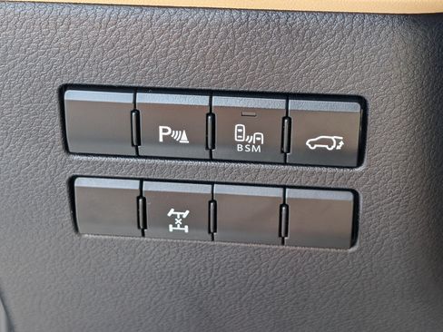 Used 2015 Lexus NX 200t AWD w/ Premium Package image 23