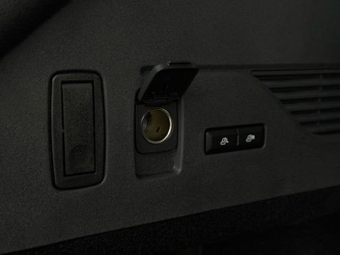 New 2026 Lincoln Nautilus Reserve w/ Jet Appearance Package image 10