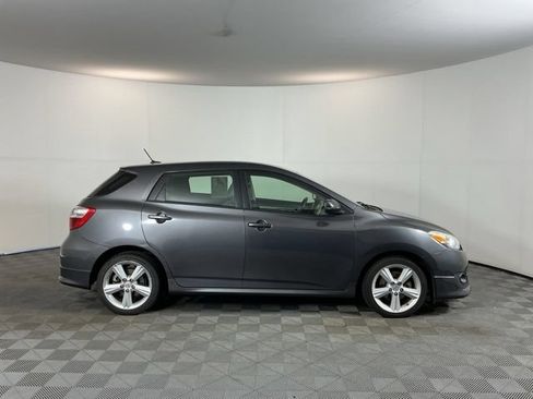 Used 2009 Toyota Matrix S FWD image 4