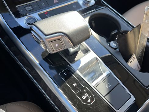 Used 2025 Audi Q7 3.0T Premium Plus w/ Premium Plus Package image 26