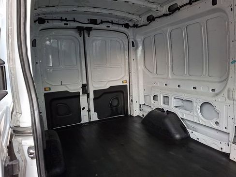 Used 2023 Ford Transit 250 Medium Roof AWD image 14