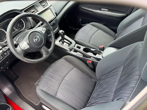 Used 2019 Nissan Sentra SV FWD image 17