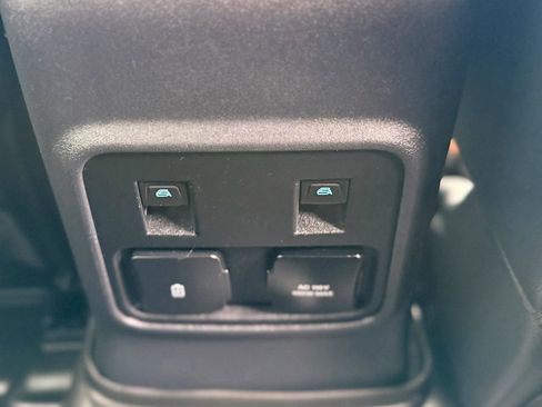 Used 2024 Ford Bronco Outer Banks image 30