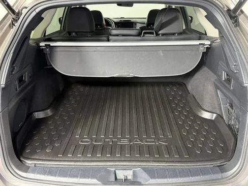 Used 2024 Subaru Outback Limited AWD/4WD image 32