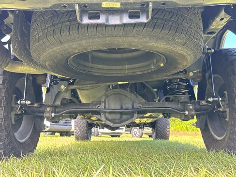 Used 2020 Jeep Gladiator Sport w/ Quick Order Package 24S image 13