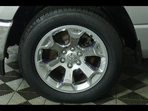 Used 2022 RAM 1500 Big Horn image 5