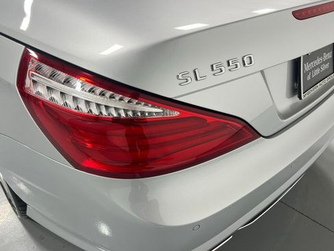 Used 2013 Mercedes-Benz SL 550 image 17