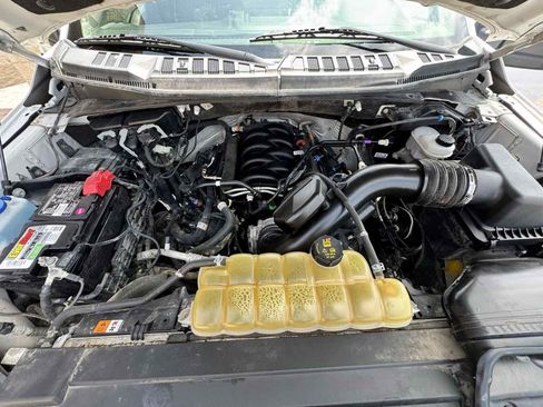 Used 2020 Ford F150 XLT w/ Equipment Group 302A Luxury AWD/4WD image 10